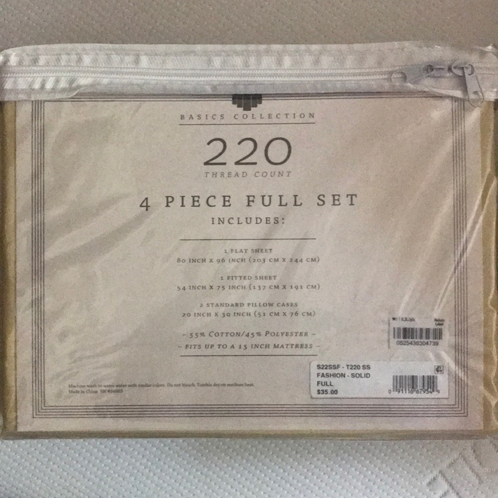 Brand New Full Size Sheet Set